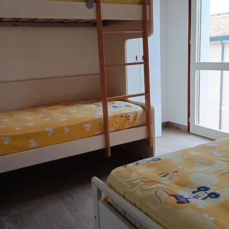 Relaxing Retreat With Terrace Apartman