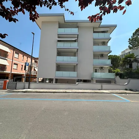 Apartman Relaxing Retreat With Terrace Bibione